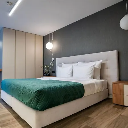 Szálloda Novos Luxury 5*