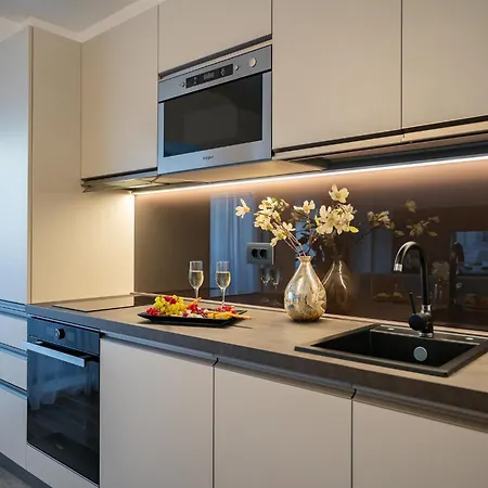 Novos Luxury Szálloda Bukarest