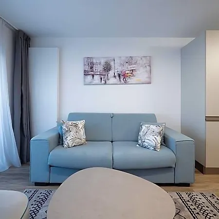 Novos Luxury Hotel 5*