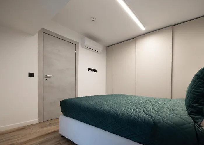 Novos Luxury فندق بوخارست