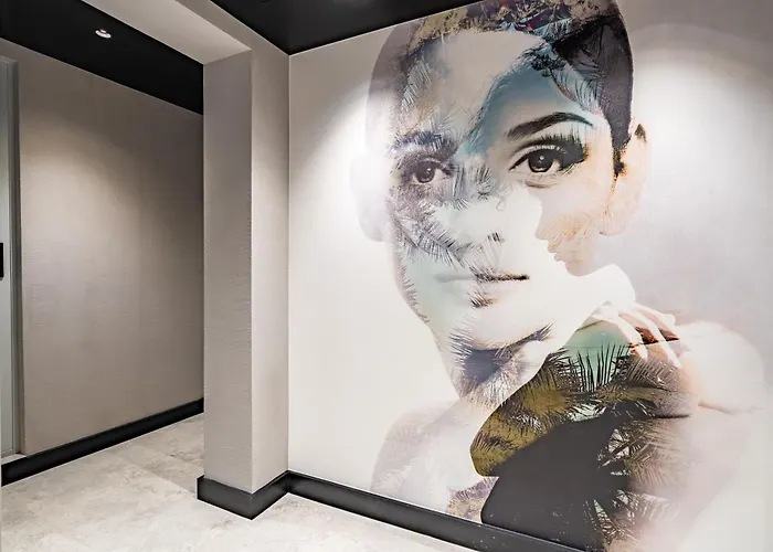 Novos Luxury Ξενοδοχείο 5*