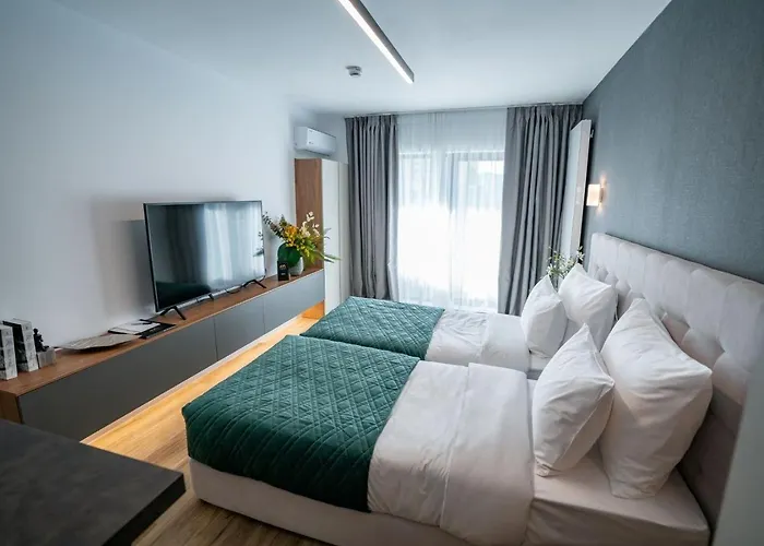 Novos Luxury