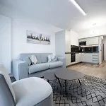 Novos Luxury بوخارست