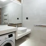 Novos Luxury فندق بوخارست