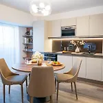 Novos Luxury