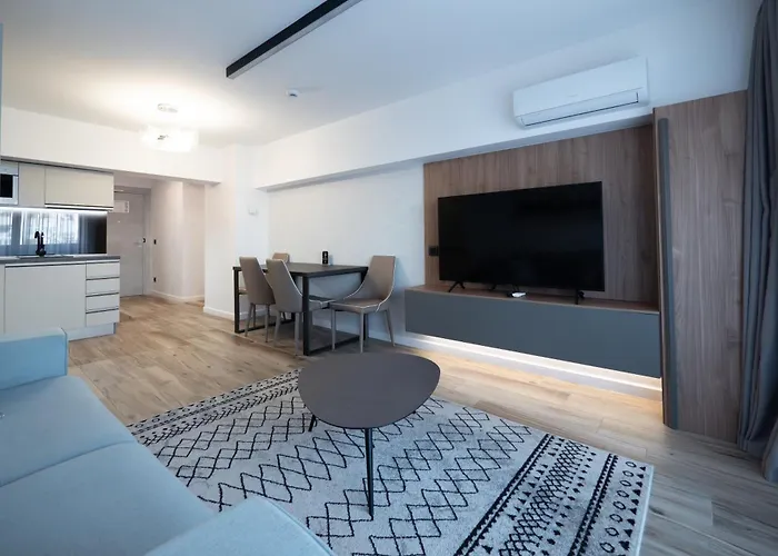 Novos Luxury 5* Bucarest