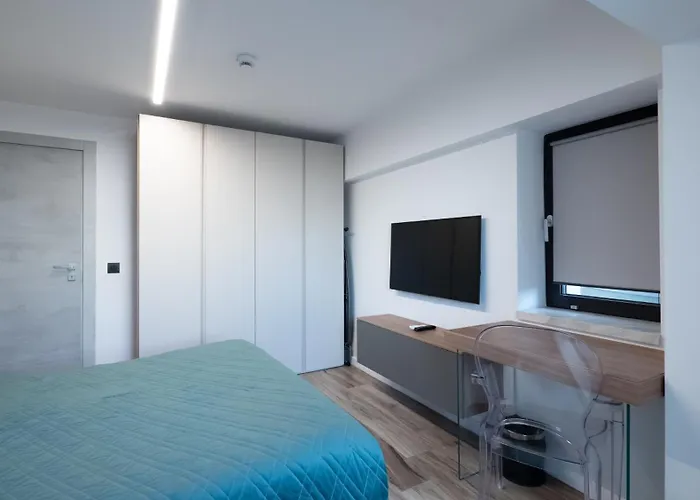 Novos Luxury 5* 부쿠레슈티